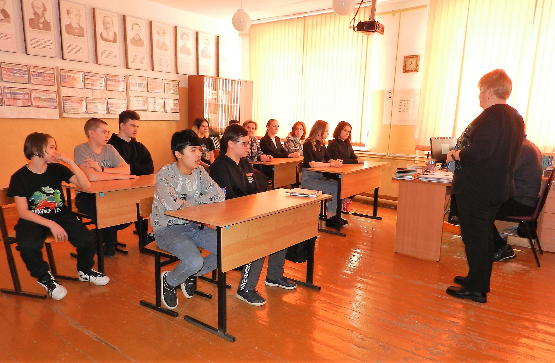 Встреча школьников с председателем ТИК.