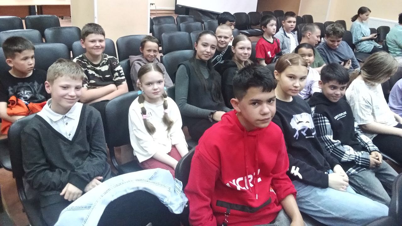 Интерактивное сказочное представление «Мышонок Пик».